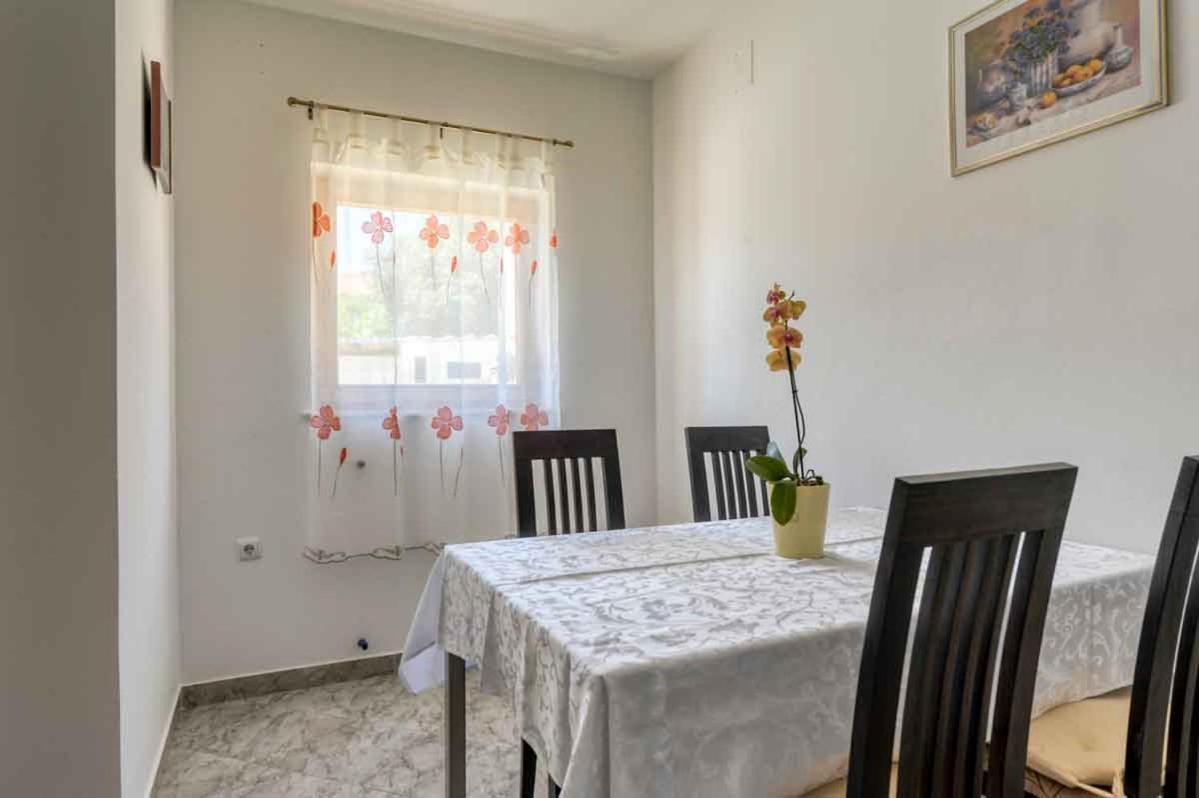 House Melly With Swimming Pool Villa Rovinjsko Selo Buitenkant foto
